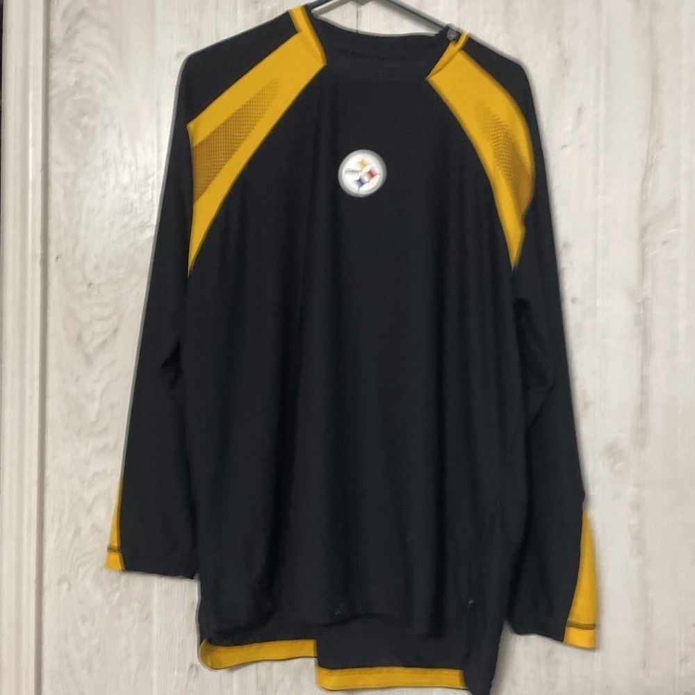 Pittsburgh Steelers - NFL Team Apparel - Long Sleeve Knit Shirt - Mens Large